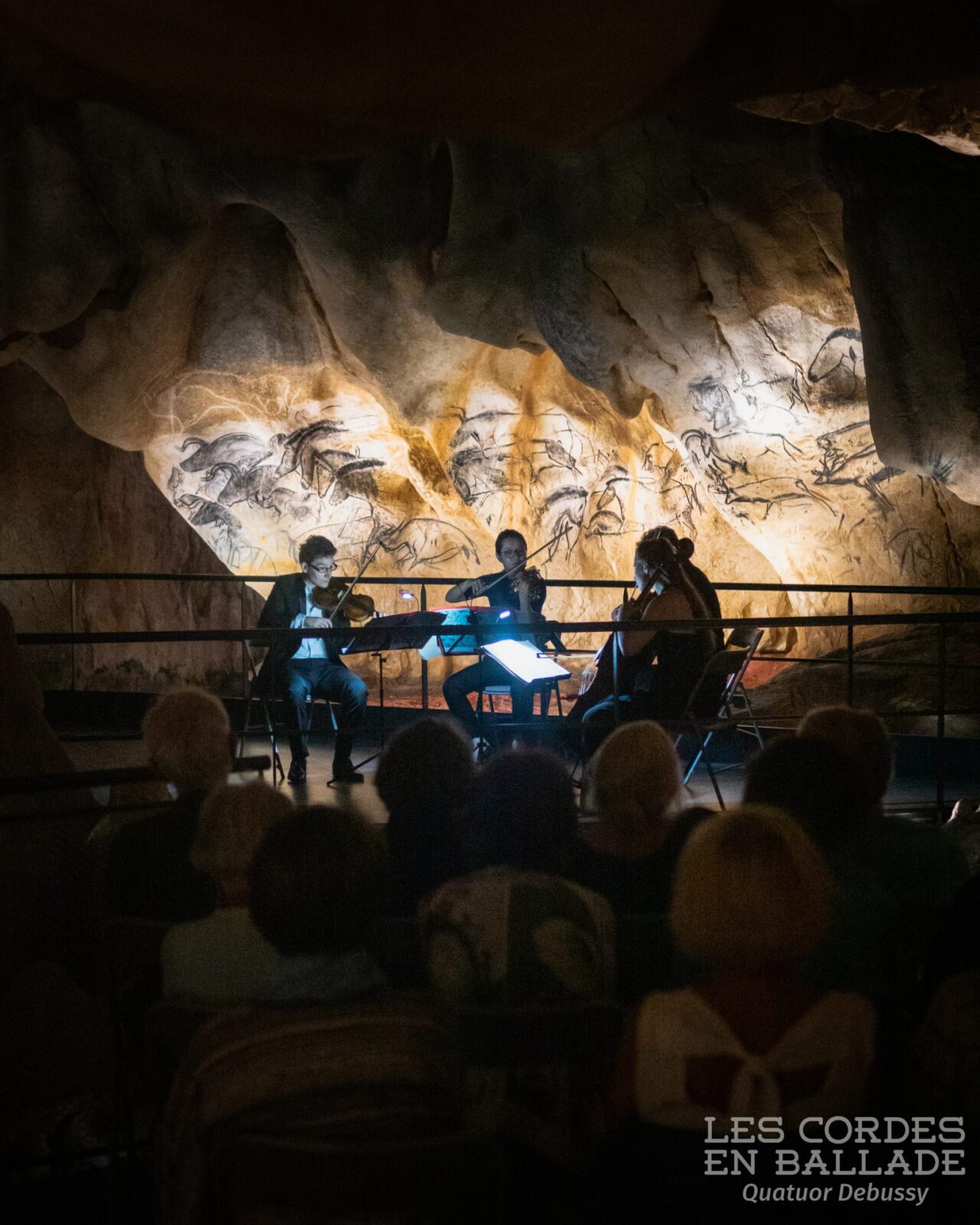 Concert du Quatuor Debussy dans la restitution de la grotte.