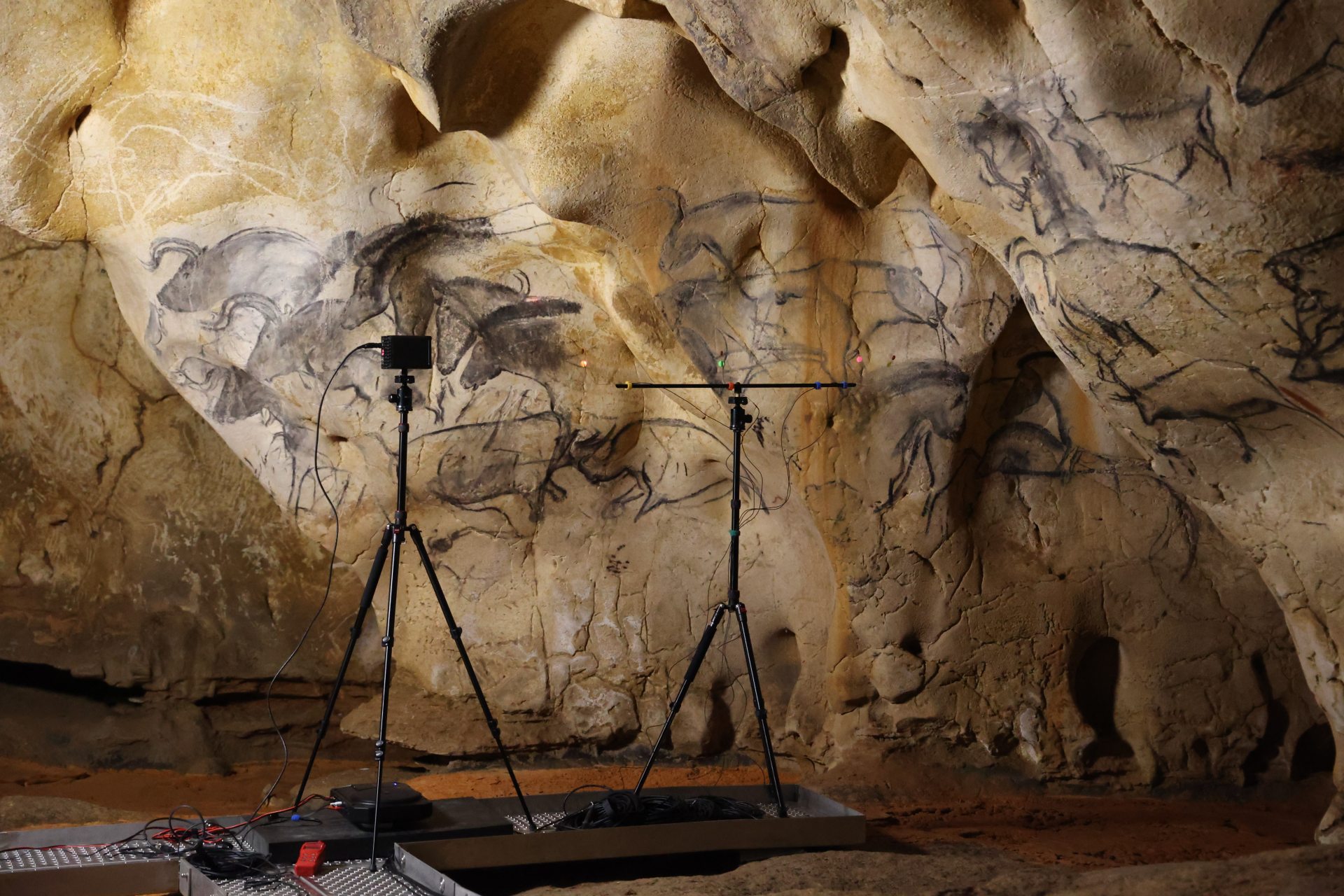 Conférence Le chan tdes Cavernes : archéoacoustique de la grotte Chauvet - Luna Valentin